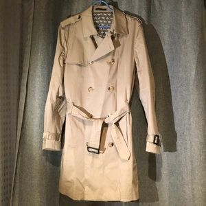 Lightly Used Ted Baker Trench Coat in sz 38R